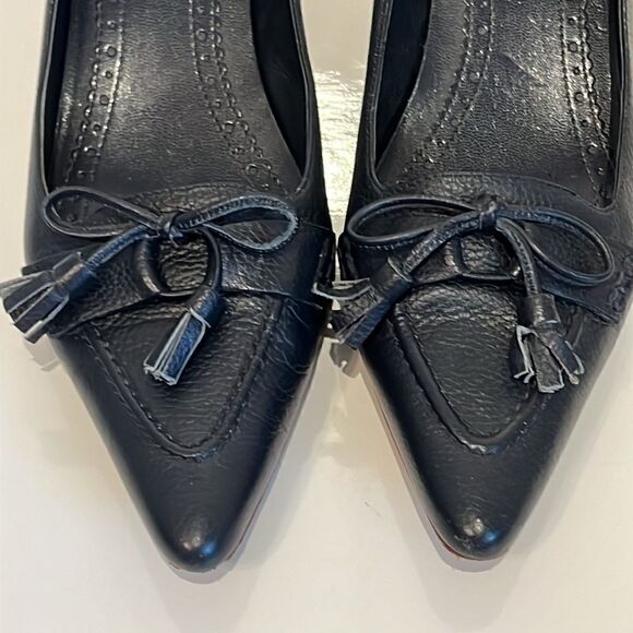Brooks Brothers Navy Blue Pebbled Leather Kitten Heel Shoes Size 9 - Picture 9 of 12